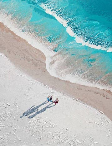 Jasmin Navoyan - BEACH FOR TWO series, Antiek en Kunst