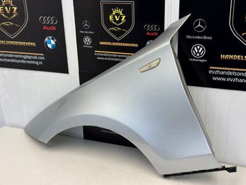 BMW 1-serie bj.2007 spatbord/voorscherm links zilver grijs, Gebruikt, Voor, BMW, Spatbord