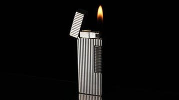 Dunill - Lines Pattern Rollagas Lighter - Zonder, Nieuw