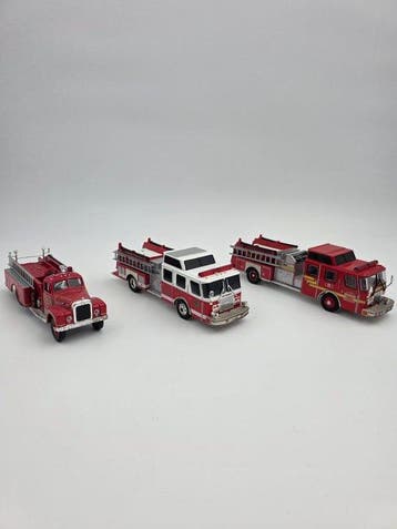 Corgi 1:50 - Model vrachtwagen (3) - Mack B Closed Pumper/, Nieuw