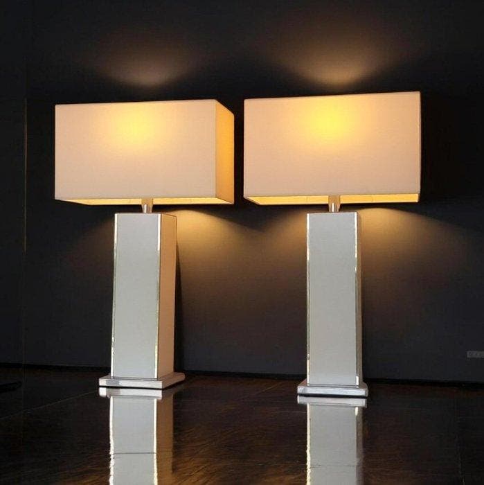 Jean Claude Mahey - Lamp (2) - Memphis-model - Zilverachtig, Antiek en Kunst, Curiosa en Brocante