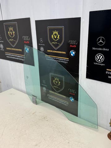 Rechts voordeur zijruit Mercedes-Benz CLA bj.2014 43R-0050, Gebruikt, Mercedes-Benz