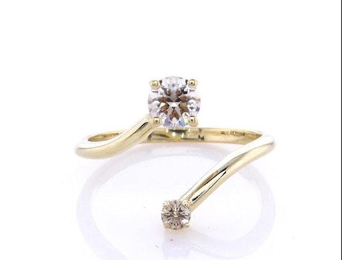 Zonder minimumprijs - Ring - 14 karaat Geel goud - 0.59ct., Sieraden, Tassen en Uiterlijk, Ringen