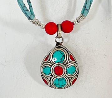 turkoois - koraal - vintage Tibetaans zilver - Halsketting