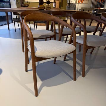 Eetstoel Rayven - hout en stof grijs - Set van 6 - Eleonora, Huis en Inrichting, Ophalen of Verzenden, Nieuw, Scandinavisch, Vijf, Zes of meer stoelen