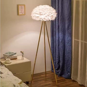 Veren vloerlamp – Luxe staande lamp met romantisch sfeerlich, Verzenden, Nieuw