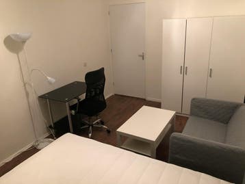 Kamer te huur in Amsterdam - 15 m² - 1 kamer(s), Huizen en Kamers, Amsterdam