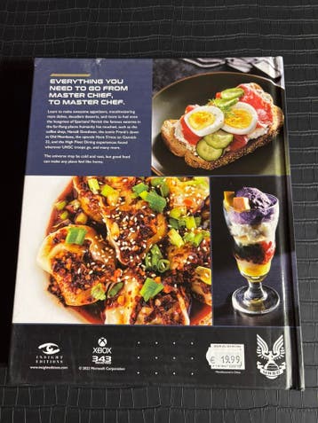 Halo Kookboek - Cookbook, recipes from the galaxy, Ophalen of Verzenden, Zo goed als nieuw, Voorgerechten en Soepen