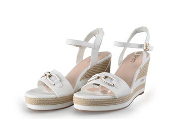 Esprit Sleehakken in maat 41 Wit, Kleding | Dames, Verzenden, Wit, Zo goed als nieuw, Schoenen met hoge hakken