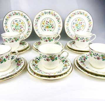 Royal Doulton - Theeservies (21) - Been - Spring Glory /
