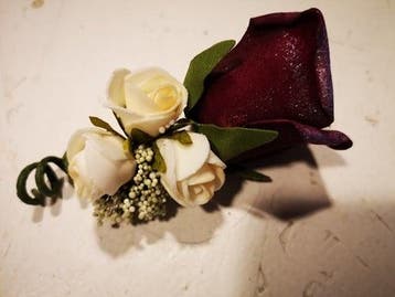 Corsage Roos Burgundy Creme CEM36 Maatwerk, Ophalen of Verzenden, Nieuw