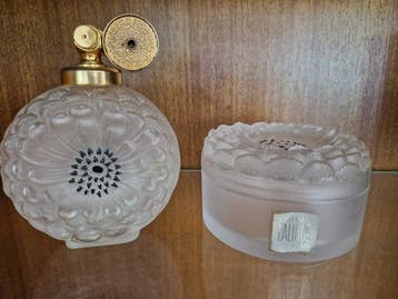 Lalique France - René Lalique - Parfumfles - Kristal, Antiek en Kunst, Antiek | Glas en Kristal