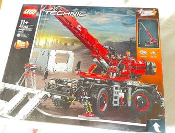 Lego Set - 42082 - Technic - Rough Terrain Crane, Kinderen en Baby's, Speelgoed | Duplo en Lego, Nieuw