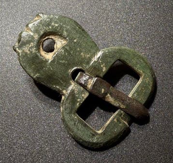 Viking periode Brons Uitzonderlijk goed bewaard, gesp met