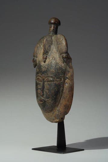 Een houten masker - Baule - Ivoorkust (Zonder minimumprijs)