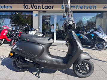 Vespa Sprint Elettrica, GTS E-Bravo TOP DEAL Hoge Korting!, Nieuw, Maximaal 45 km/u, Elektrisch