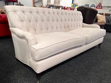 Week  koopje € 325 ,-  ! 3 zits creme stof Chesterfield bank, Ophalen, CHESTERFIELD, Driepersoons, Zo goed als nieuw