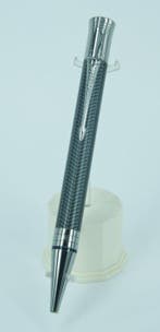 Parker - Duofold Prestige Black Chevron Ruthenium Ballpen, Verzamelen, Pennenverzamelingen, Nieuw