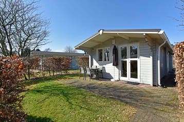 Limburg: Resort Arcen nr 330 te koop, Huizen en Kamers, Recreatiewoningen te koop, Chalet, Limburg