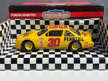 Ertl, American Muscle 1:18 - Model raceauto - Pontiac Grand, Nieuw