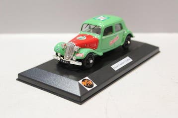 AM.71 1:43 - Modelauto - Citroën Traction 7 Castrol 1/43. -, Nieuw