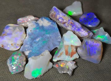 31,2 ct - Topkleuren - Australische opaal Ruw- 6.24 g, Verzamelen