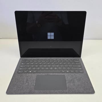 Microsoft Surface Laptop 3 256GB i5 10th Gen | Nette Staat, Computers en Software, Windows Laptops, Ophalen of Verzenden, Nieuw
