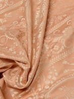 “Jacquard Molteni d’Epoca – Medaglioni e Rose in Stile