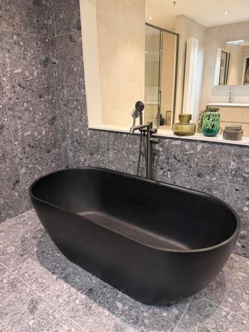 vrijstaand bad zwart + kraan gun metal 0020 - 44, Doe-het-zelf en Verbouw, Ophalen, Nieuw, Bad