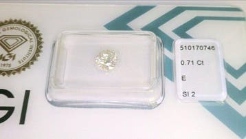 1 pcs Diamant (Natuurlijk) - 0.71 ct - Rond - E - SI2 -, Nieuw