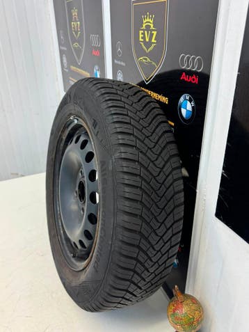 1 stuk org. VW UP All-Seasons 14 inch Reservewiel 4x100, 14 inch, Gebruikt, Banden en Velgen, All Season