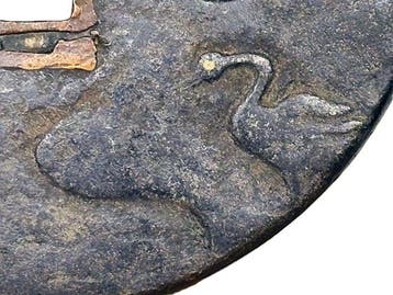 Japanse ijzeren tsuba met kraanvogels en landschapsmotief –, Antiek en Kunst