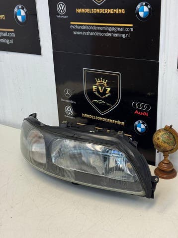 Volvo V70 bj.2001/2007 koplamp links art.8620687, Gebruikt, Volvo