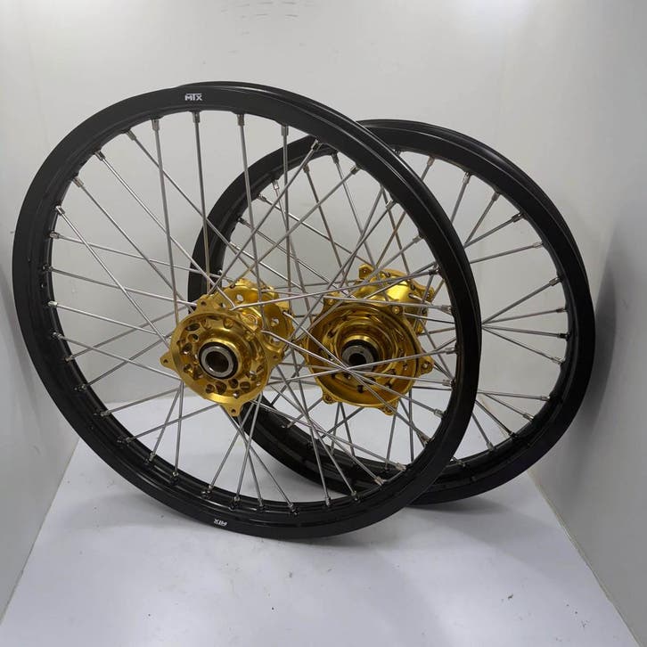 Set Talon / MTX Wielen Suzuki RMZ250 2007-2026 RMZ450 2005-2, Motoren, Onderdelen | Overige, Ophalen of Verzenden