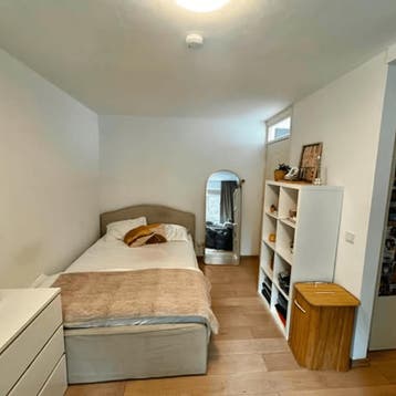 Studio in Utrecht gevonden voor €1050,- pm, Utrecht