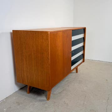 Sideboard U458 by Jií Jiroutek, zwart met witte lades, 100 tot 150 cm, Vintage, Ophalen of Verzenden, Zo goed als nieuw