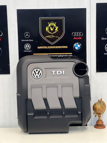 VW Polo 6R motor beschermplaat bj.2010 Artnr. 03P103925, Gebruikt, Volkswagen