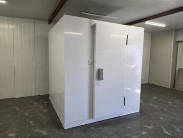 Koelcel 196 x 196 x 220 cm stekker klaar, Nieuw in verpakking, Koelen en Vriezen