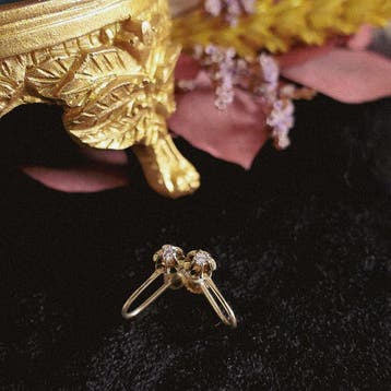 Vintage gouden oorclips met diamant; 0,10 ct. (Oorbellen), Gebruikt, Ophalen of Verzenden, Met edelsteen, Goud