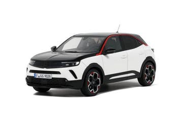 Ottomobile Opel Mokka-e GS Line wit 2021 1:18, Ophalen of Verzenden, Nieuw, Auto, OttOMobile
