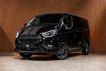 Ford Transit Custom 290 2.0 TDCI 185 PK Sport | ACC | Bi-Xen, Automaat, Gebruikt, Zwart, Leder en Stof