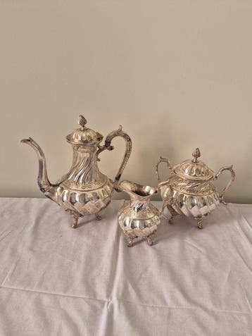Koffieservies (3) - Verzilverd metaal