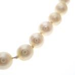 Antieke parelcollier met gouden slot (Ketting), Sieraden, Tassen en Uiterlijk, Kettingen, Gebruikt, Overige kleuren, Ophalen of Verzenden
