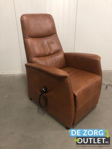 Sta op stoel bruin leer merk Ciar (Gebruikte sta-op stoelen), Ophalen of Verzenden, Gebruikt