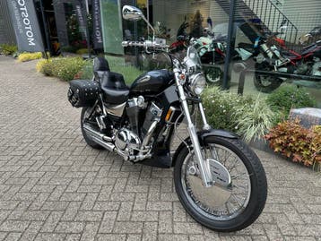 Suzuki VX51L (bj 2001), 2 cilinders, Occasion, Meer dan 35 kW, Handgeschakeld