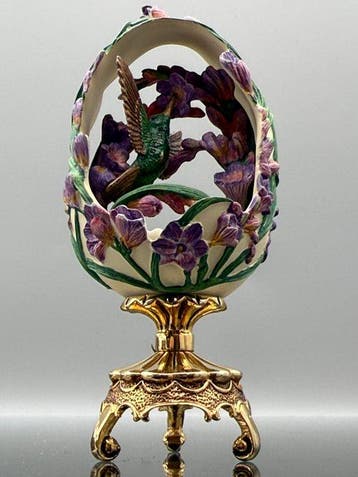 Fabergé ei - Imperial Hummingbird Ei met 24-Karat Goud