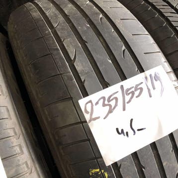 2 x Bridgestone Dueler HP Sport 235-55-19 Zomerbanden 4,5mm, 19 inch, Gebruikt, Ophalen of Verzenden, 235 mm