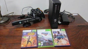 Microsoft - Xbox 360 - Xbox 360 console bundel met Kinect en, Nieuw
