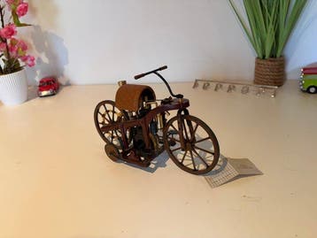Franklin Mint 1:8 - Modelauto - Daimler Reitwagen, Nieuw