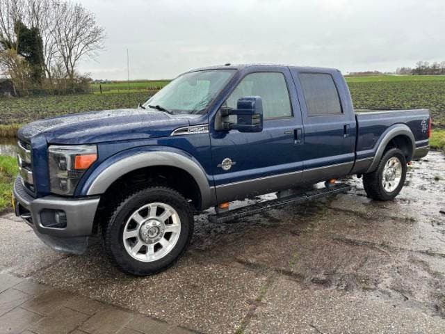 Ford F250 2012 Supercrew 4x4 6.7L Powerstroke, Auto's, Bestelauto's, Geïmporteerd, Te koop, Automaat, Blauw, Met garantie (alle)